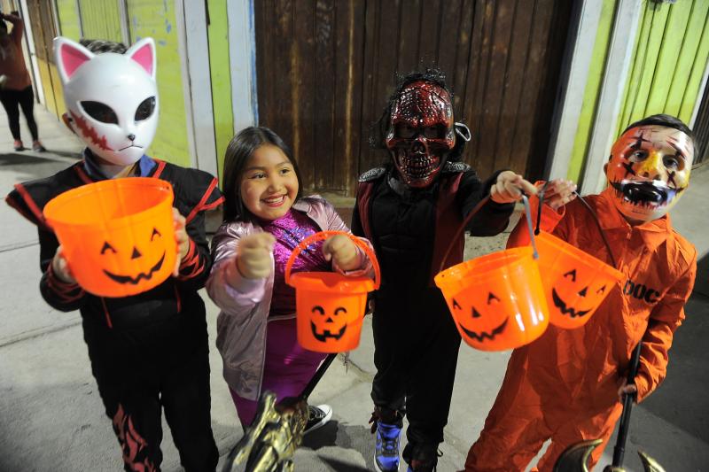 El próximo fin de semana largo será en Halloween - Agencia Uno