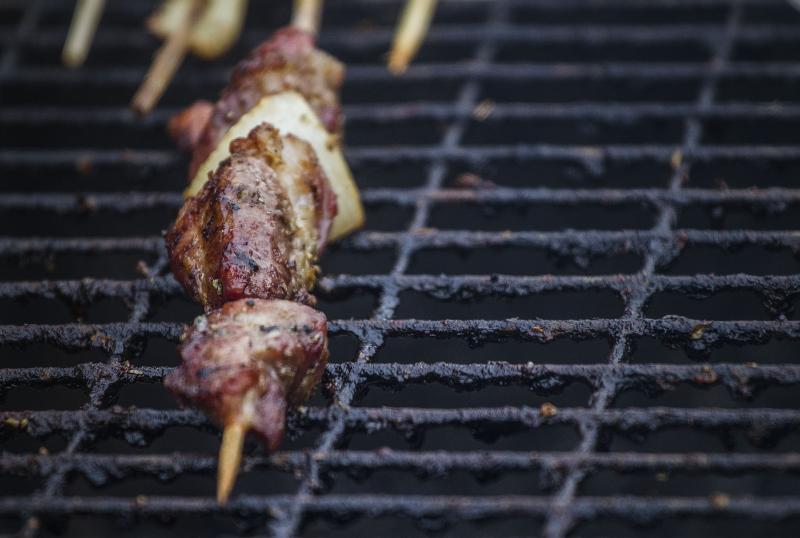 Anticuchos. Créditos: Agencia Uno.