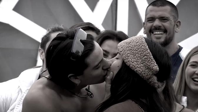 Alan Didier junto a Eskarcita