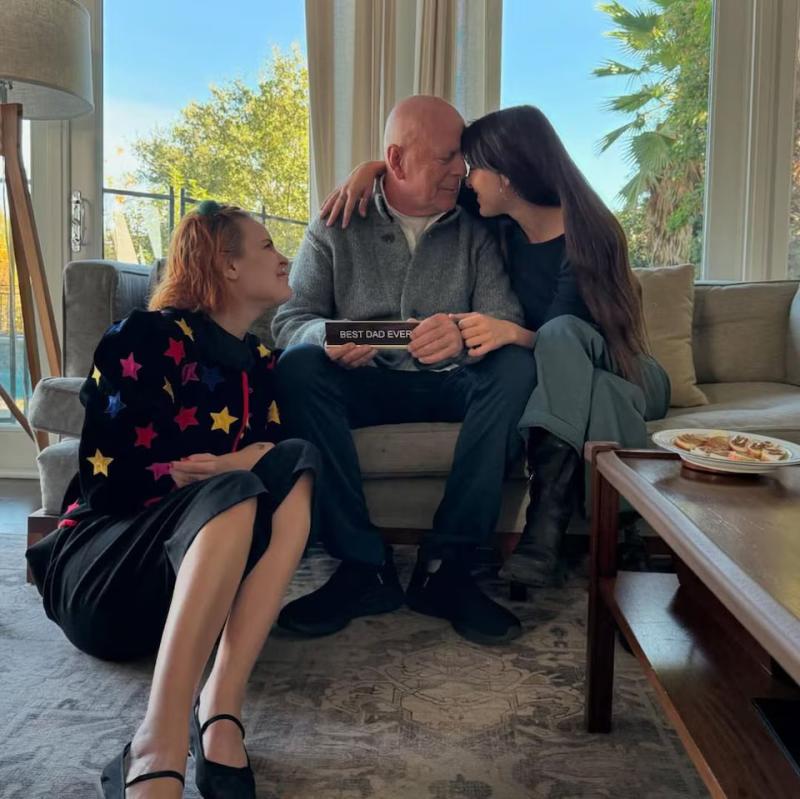 Visita a Bruce Willis - Instagram