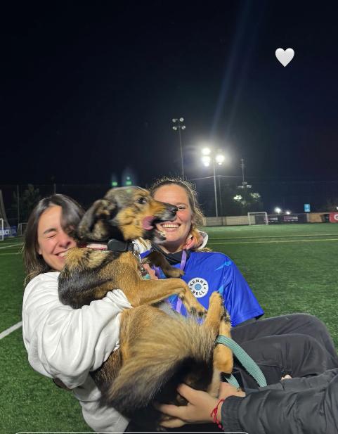 Laura De la Fuente junto a Paulina Rojas - Instagram