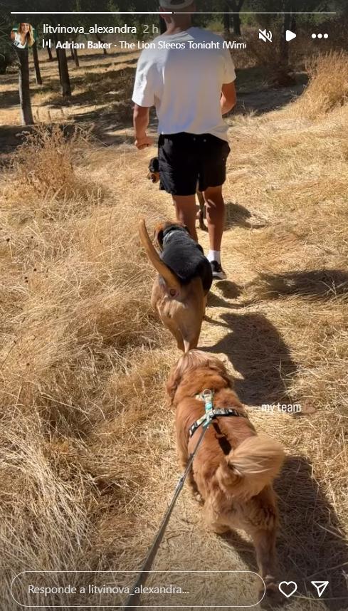 Alexandra Litvinova junto a Alexis Sánchez - Instagram