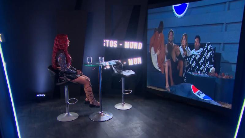 Chilota en Mundos Opuestos