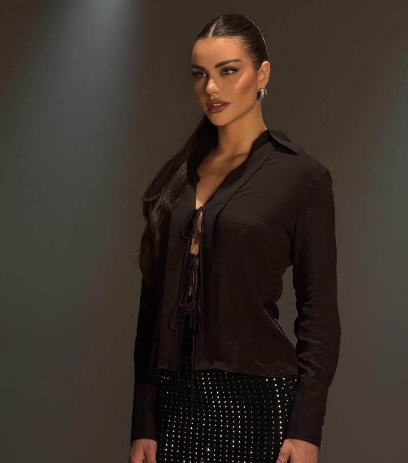 Emilia Dides - Instagram