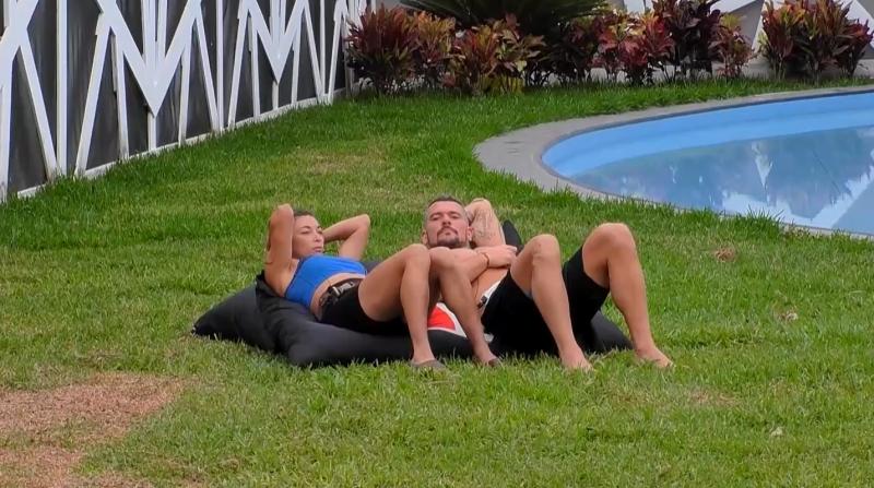 Evelyn Ortiz en Mundos Opuestos