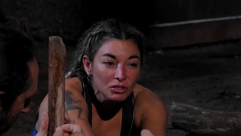 Evelyn Ortiz en Mundos Opuestos