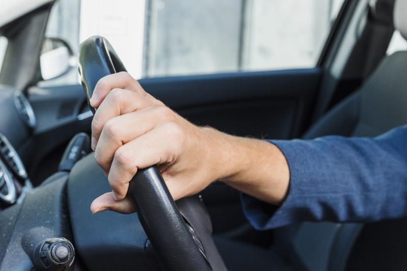 Hoja de vida del conductor - Freepik