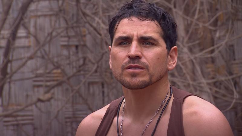 Pangal Andrade en Mundos Opuestos