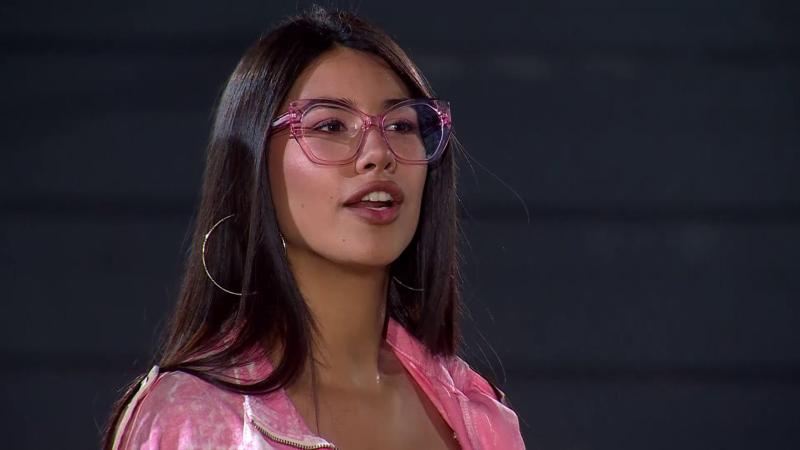 Eskarcita en Mundos Opuestos