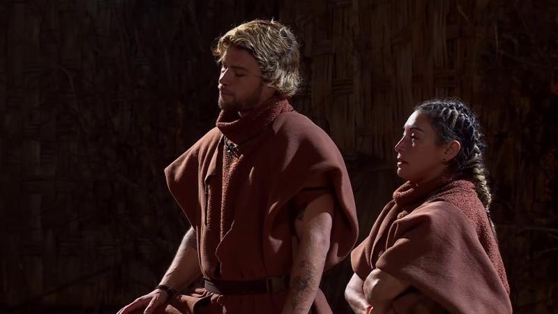 Evelyn y José Pablo en Mundos Opuestos