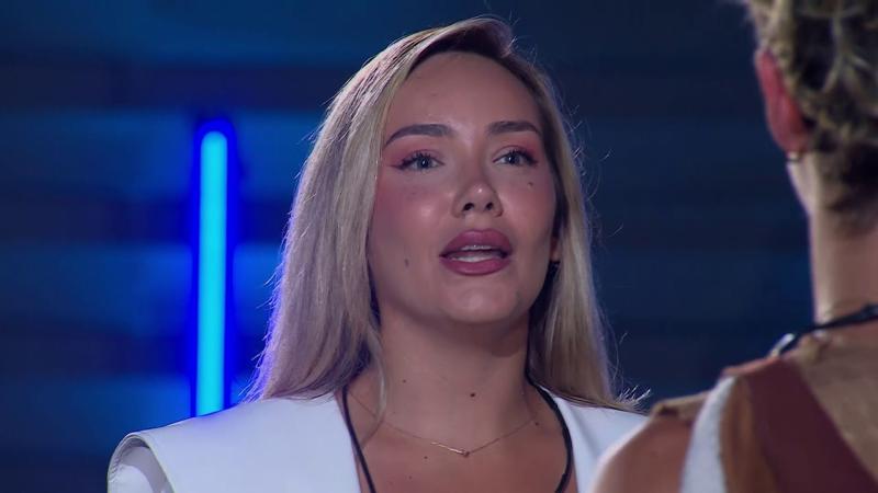 Valentina y Mario son nominados por Atenea