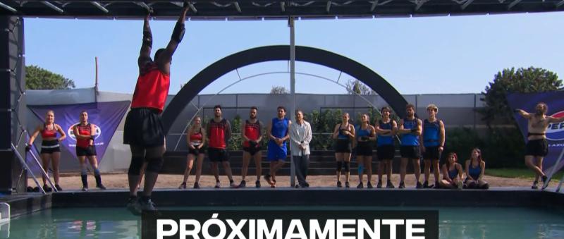 Mike Milfort en Mundos Opuestos