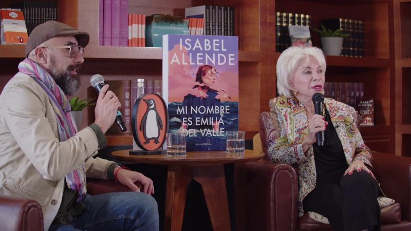 Autora chilena Isabel Allende en conferencia de prensa de su libro "Mi nombre es Emilia del Valle". Créditos: Penguin Random House Chile.