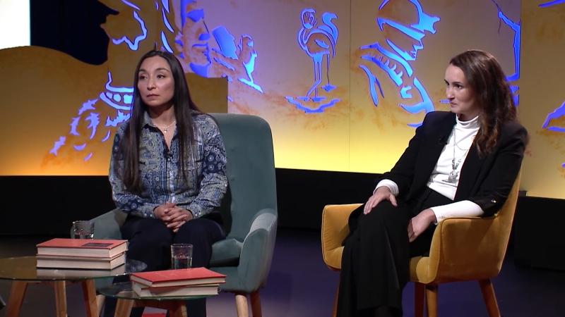 Angie Vergara, jefa de la Unidad de Medicina Reproductiva de la Red de Salud UC Christus, y Martina Yopo, académica del Instituto de Sociología UC. Créditos: Media UC