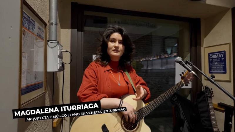 Magdalena Iturriaga, artista y arquitecta chilena que vive en Venecia. Créditos: Siempre hay un chileno de Canal 13