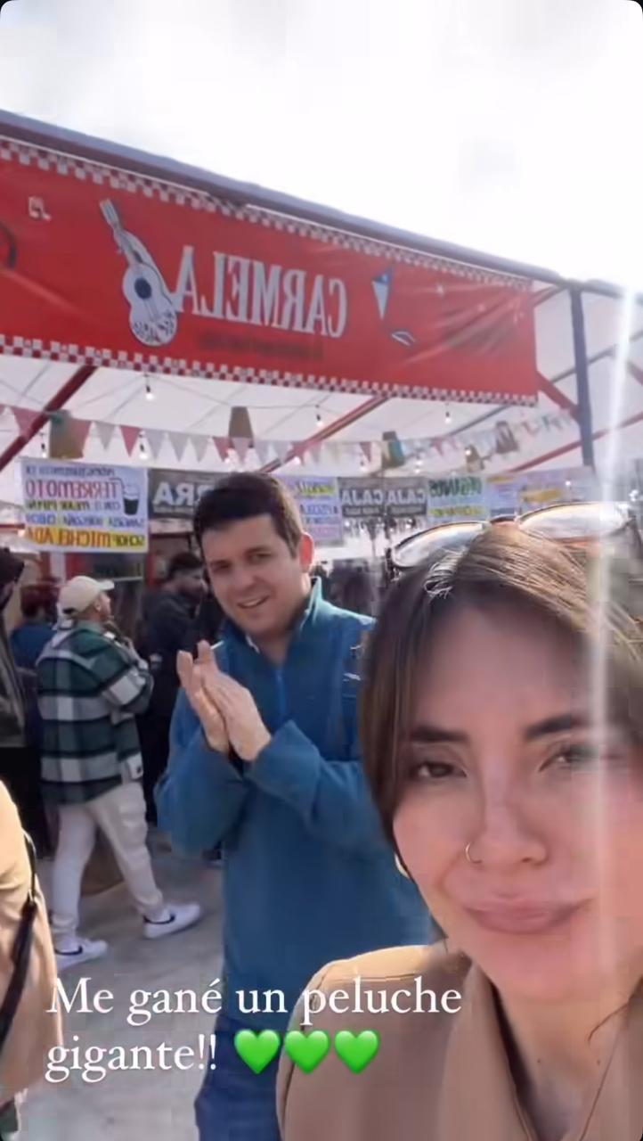 Daniela Muñoz junto al alcalde de Independencia - Captura