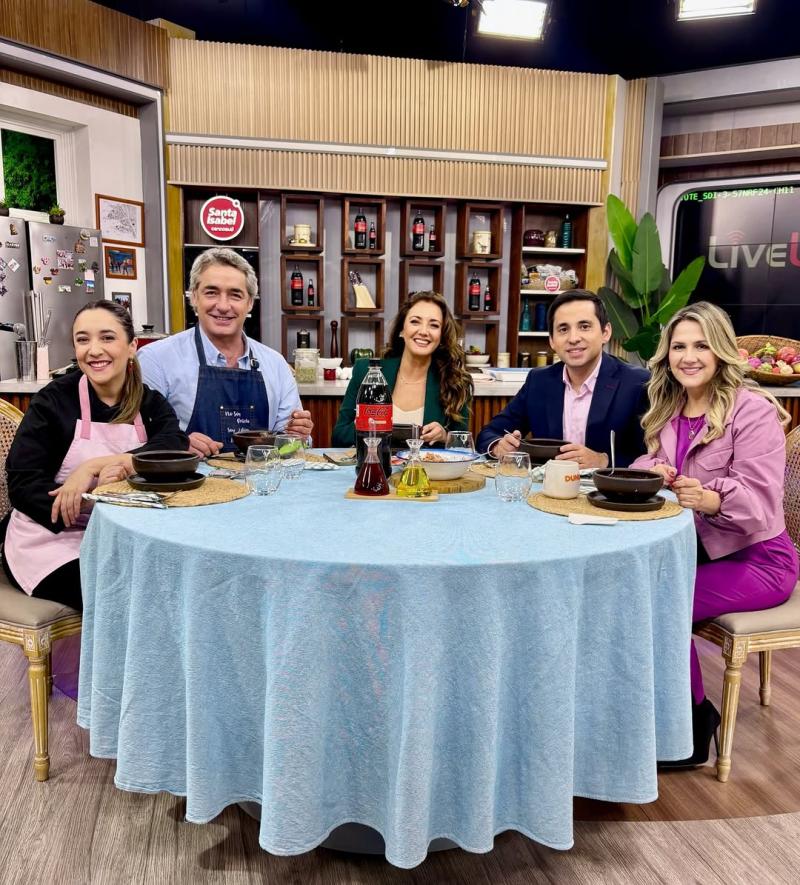 Cami Chef y elenco del matinal Tu Día. Créditos: Canal 13.