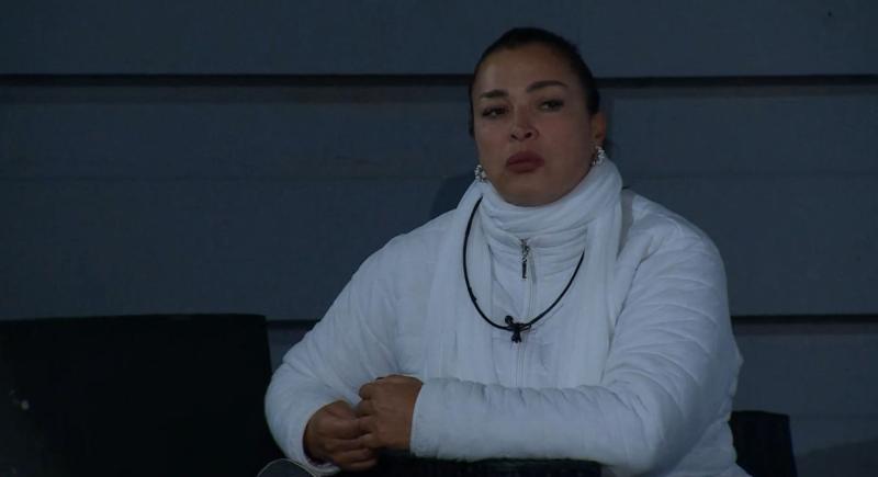 Marlen Olivari opina de Eskarcita