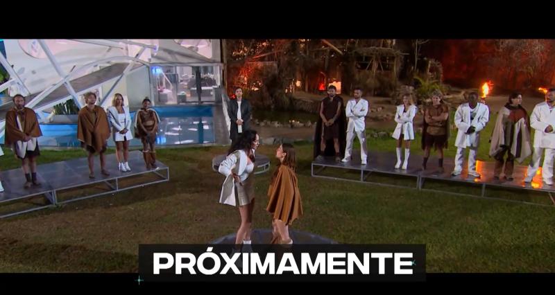 Samira se acerca amenazante a Michelson