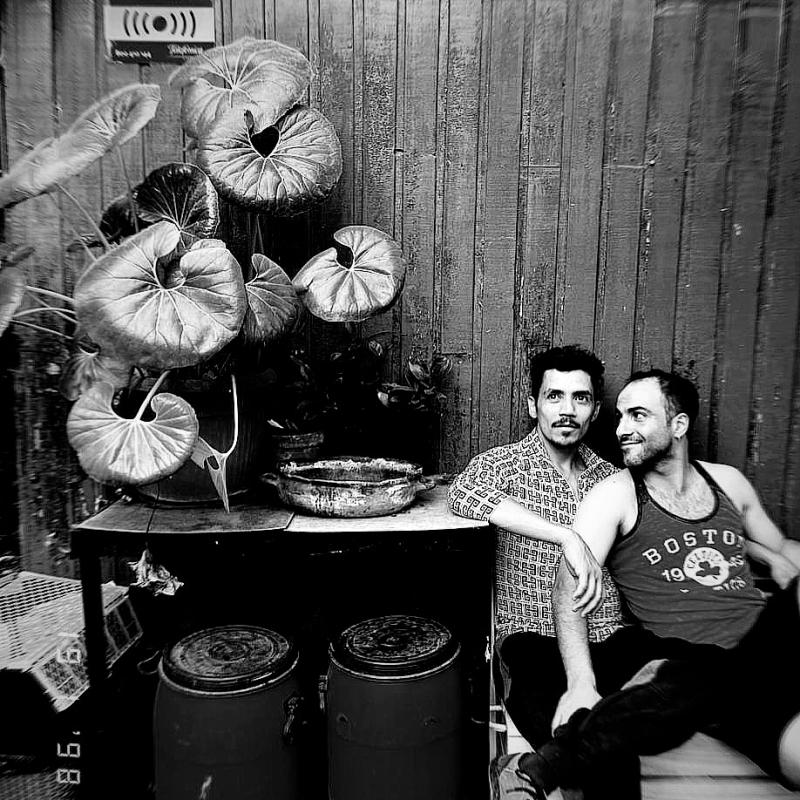 Gabriel Cañas y su esposo Gonzalo Beltrán | Instagram