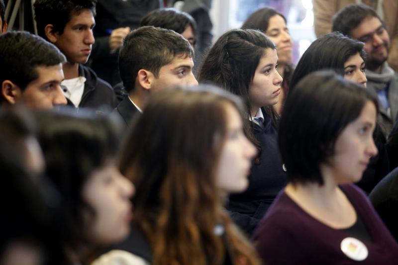 Bono de Graduación de Enseñanza Media en 2025 - Agencia Uno