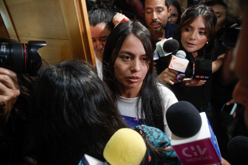 Hermana de Krishna Aguilera - Aton.