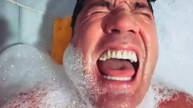 "¡No me pegue más!": Pancho Saavedra y Jorge Zabaleta viven dolorosa experiencia en baños turcos de Estambul