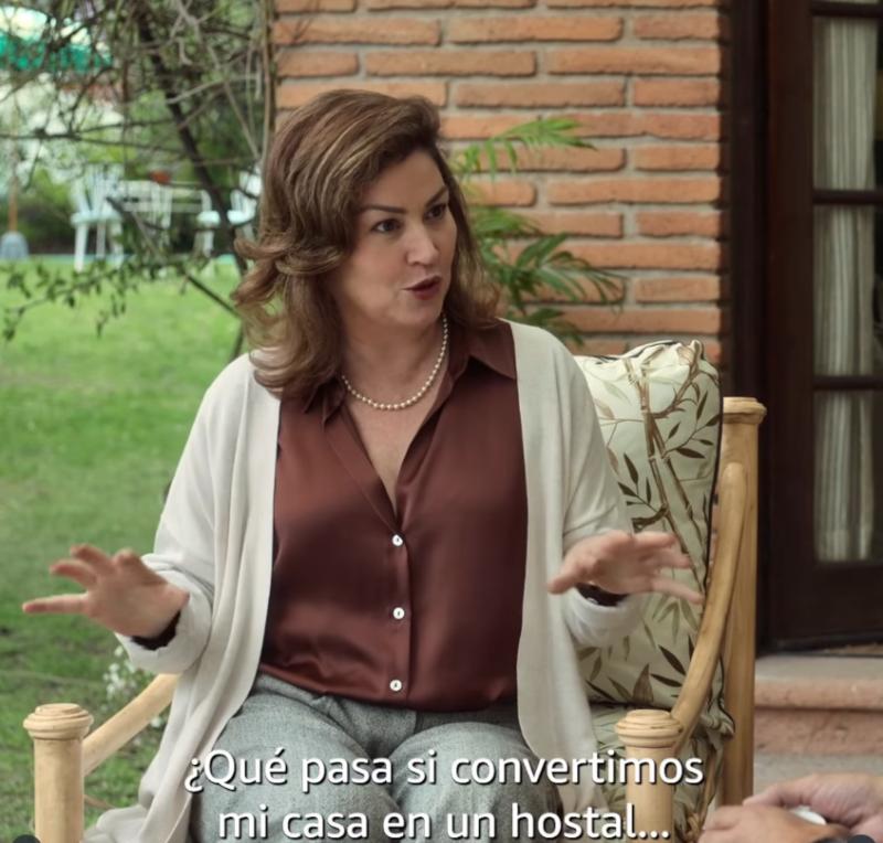 Javiera Contador como "La Tiluca" en la serie "Sin Frenos" - Prime Video