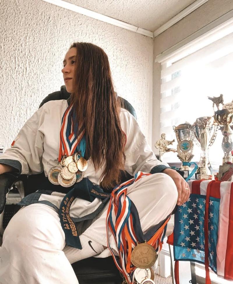 Isi Glock, mujer que tuvo affaire con Karol Lucero.