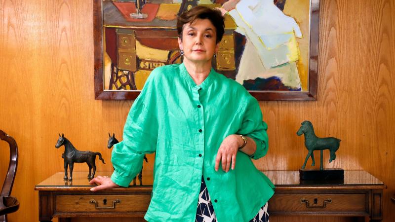 Paulina Urrutia en "El obrero que me enamoró"