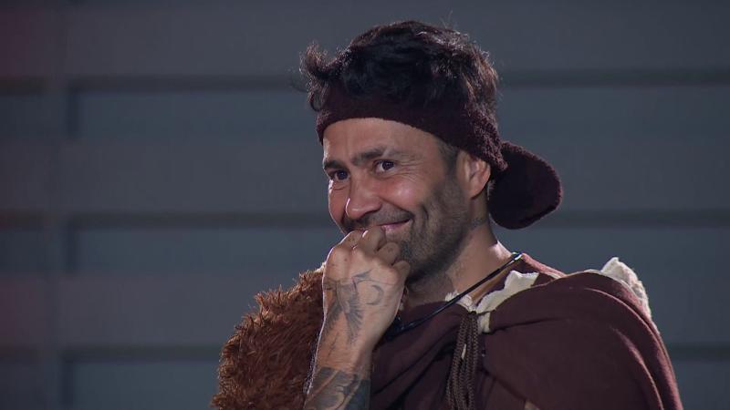 Luis Jiménez en Mundos Opuestos