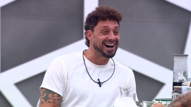 Joche Bibbó en Mundos Opuestos