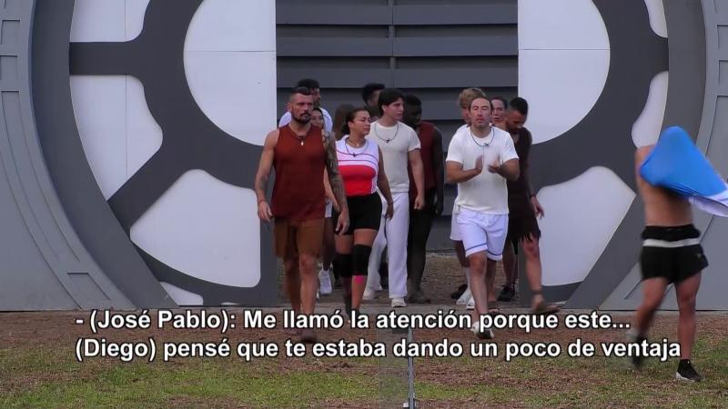 José Pablo Saavedra en Mundos Opuestos