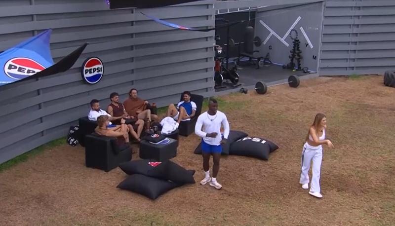 Russo tiene su canción en Mundos Opuestos