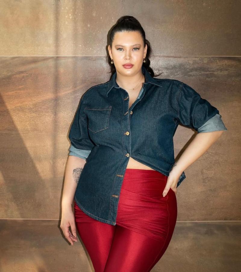 Michelle Carvalho - Instagram