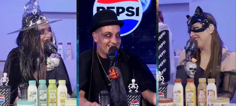 React Mundos Opuestos