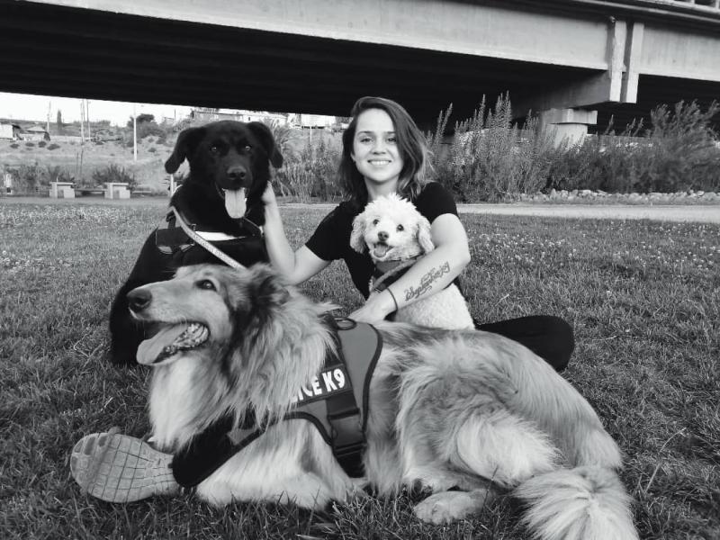 Viviana Flores - Instagram