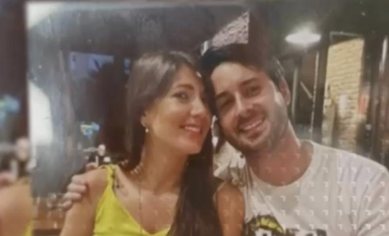 Hernán Felipe Herrera y su víctima argentina.