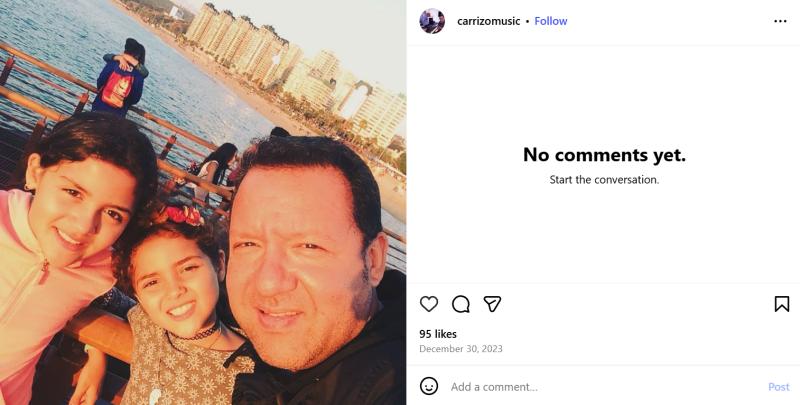 EXesposo de Connie Achurra y sus hijas | Instagram