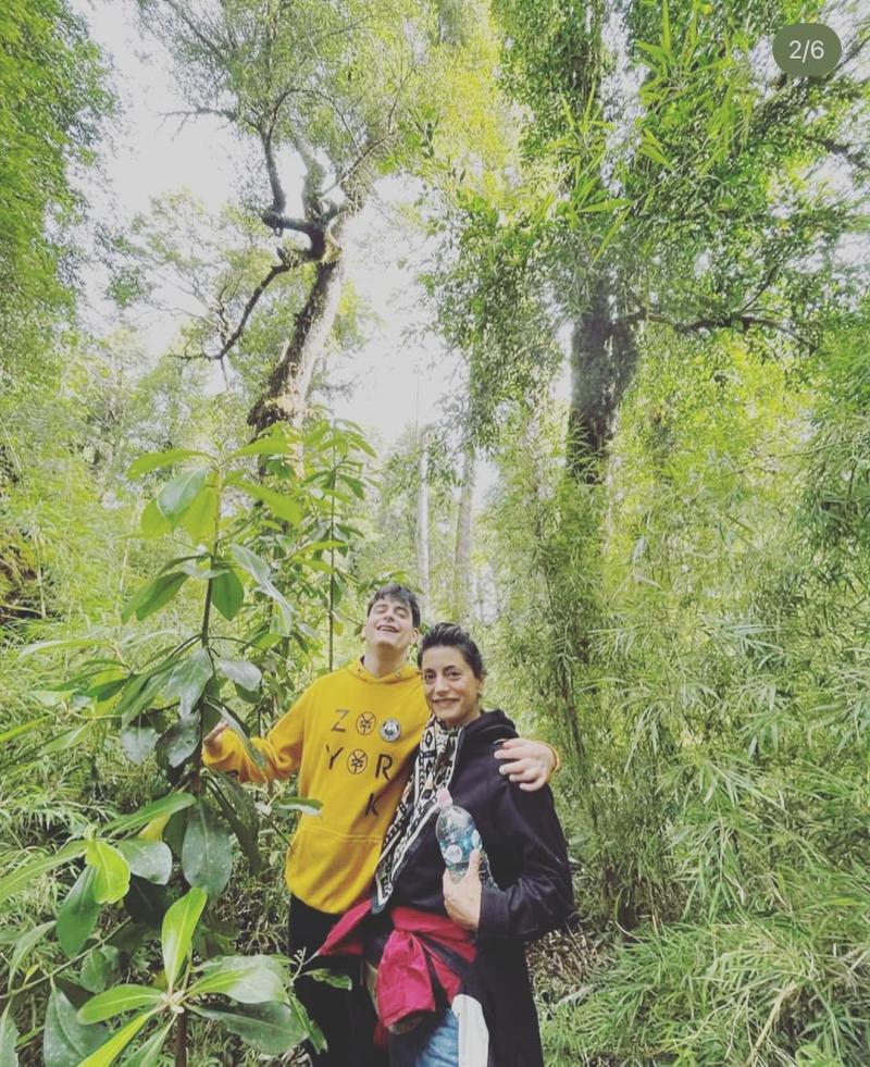 Daniela Lhorente y su hijo Emilio | Instagram