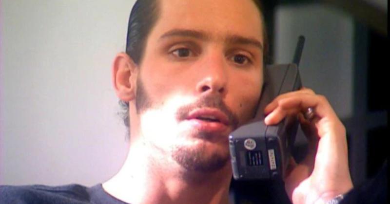 Gonzalo Valenzuela en Piel Canela, 2001