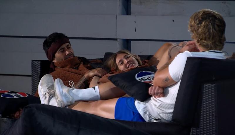 Jota respondió a las preguntas de Disley y Luis