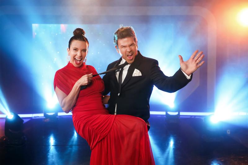 Nacho Gutiérrez y Karla Constant animadores del Miss Universo