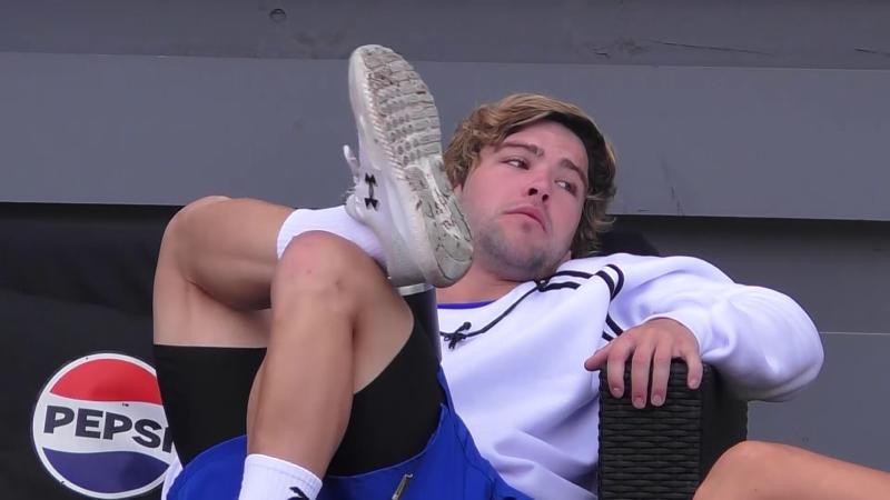 José Pablo Saavedra en Mundos Opuestos