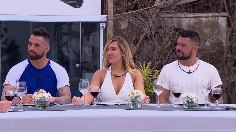 Juan Pedro en el almuerzo de los finalistas de Mundos Opuestos