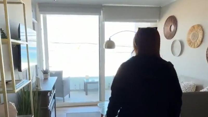 Naya Fácil en su nuevo departamento