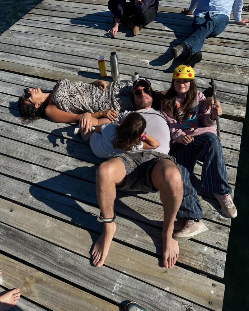 Rodrigo Wainraihgt junto a Dominique Gallego y sus hijos - Instagram