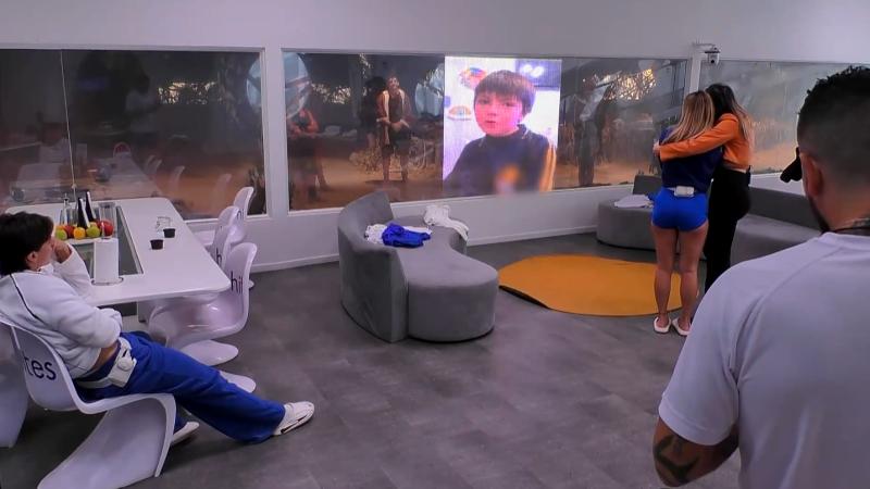 Valentina Concha en Mundos Opuestos