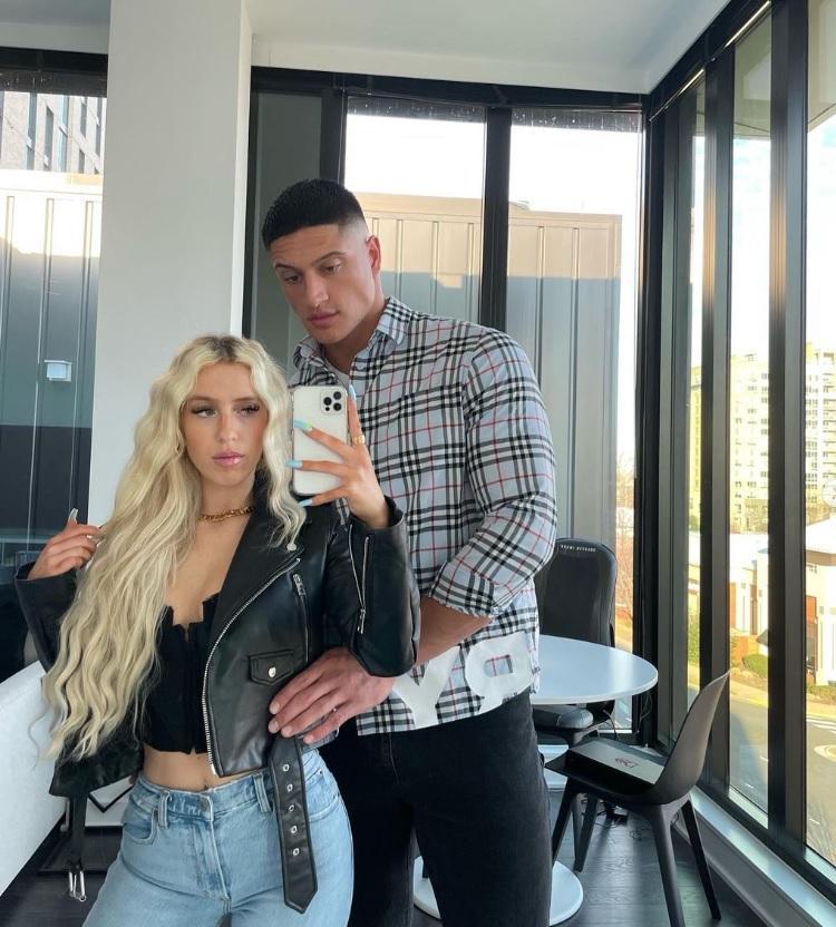 Nicole Kotler y Sammis Reyes | Redes Sociales