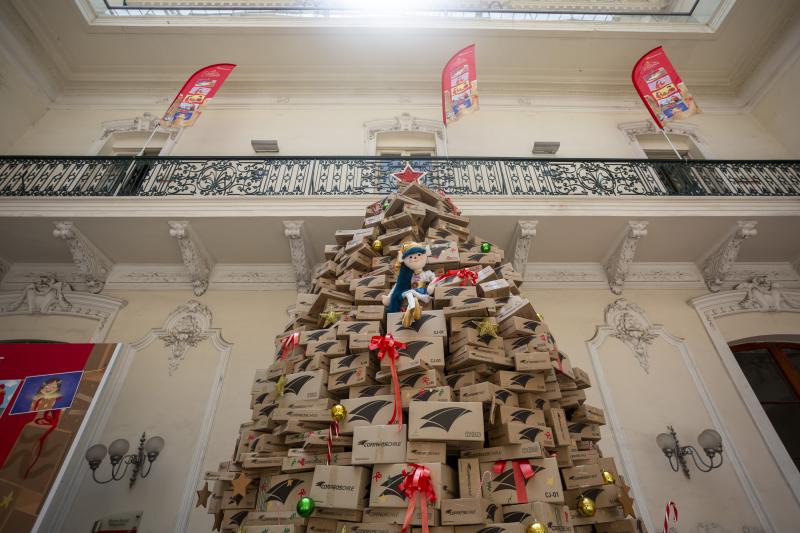 Árbol de Correos de Chile. Créditos: Agencia Uno.